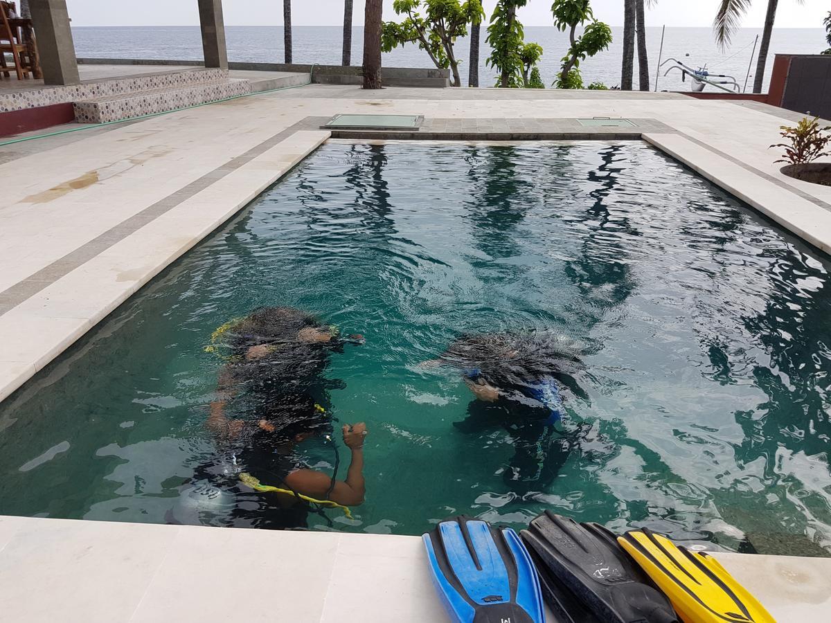 Pebble & Fins Bali Dive Resort Tulamben Exteriör bild